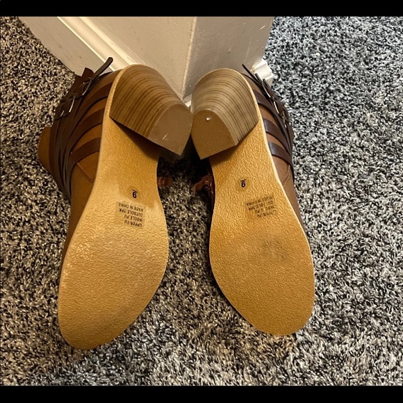 Booties - Picture 5 of 5